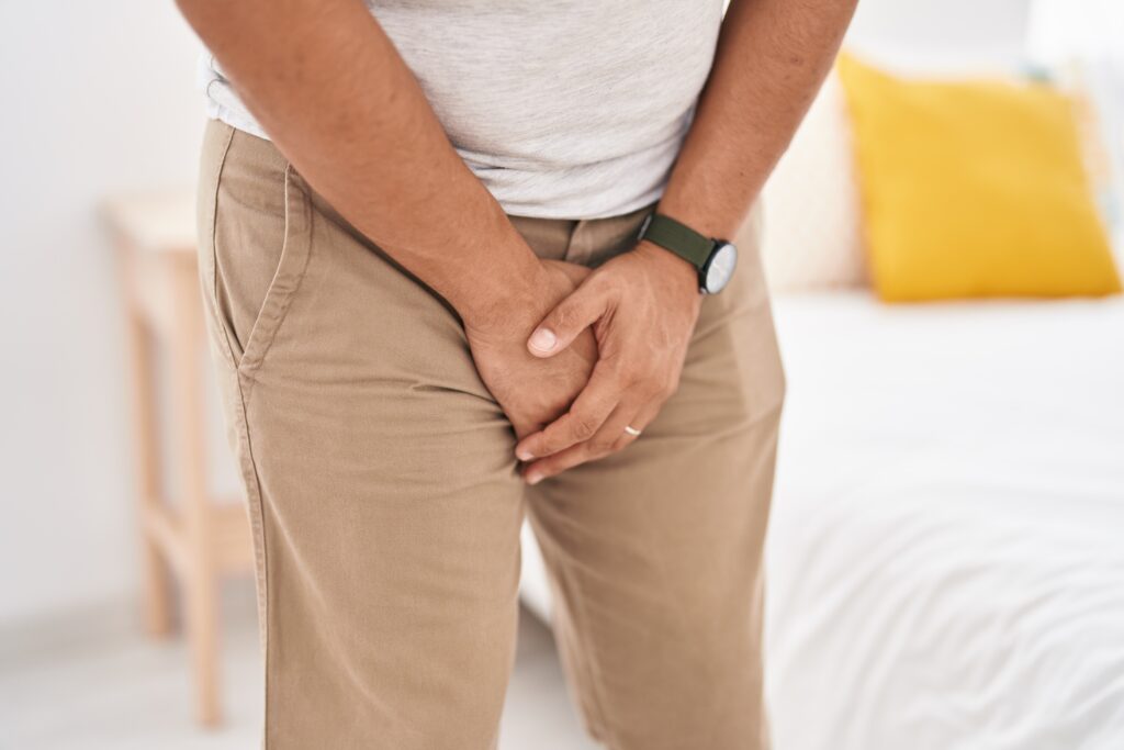 Understanding Acute Testicular Pain in men: five  Key Insights